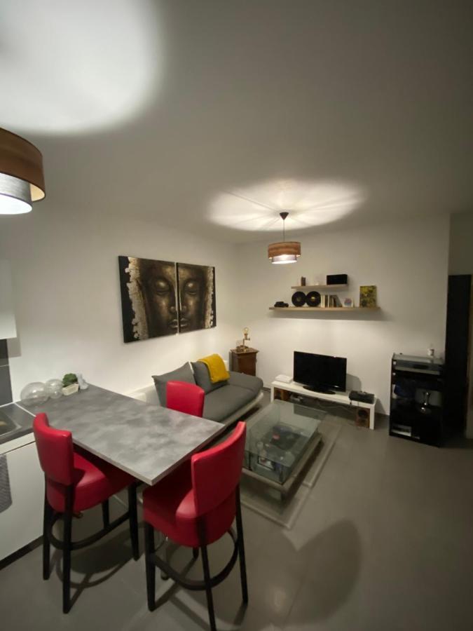 Appartement De La Calade Ла Сиота Екстериор снимка